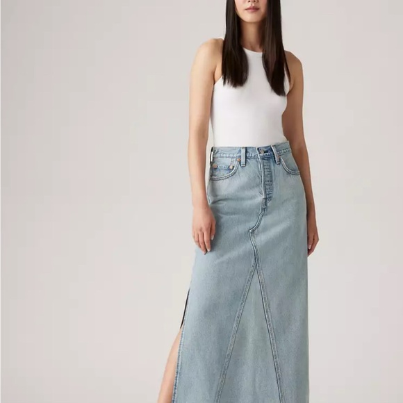 Levi's Womens Long Skirt Size 32 Icon Long Denim New Light Stone - Picture 1 of 9